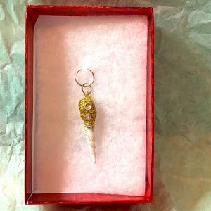 Girls hand made clay Unicorn 🦄 Horn pendent!